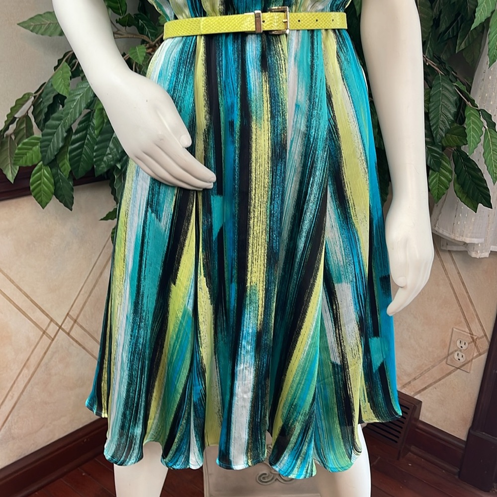 ALFANI URBAN PRINT SLEEVELESS DRESS - Picture 3 of 8